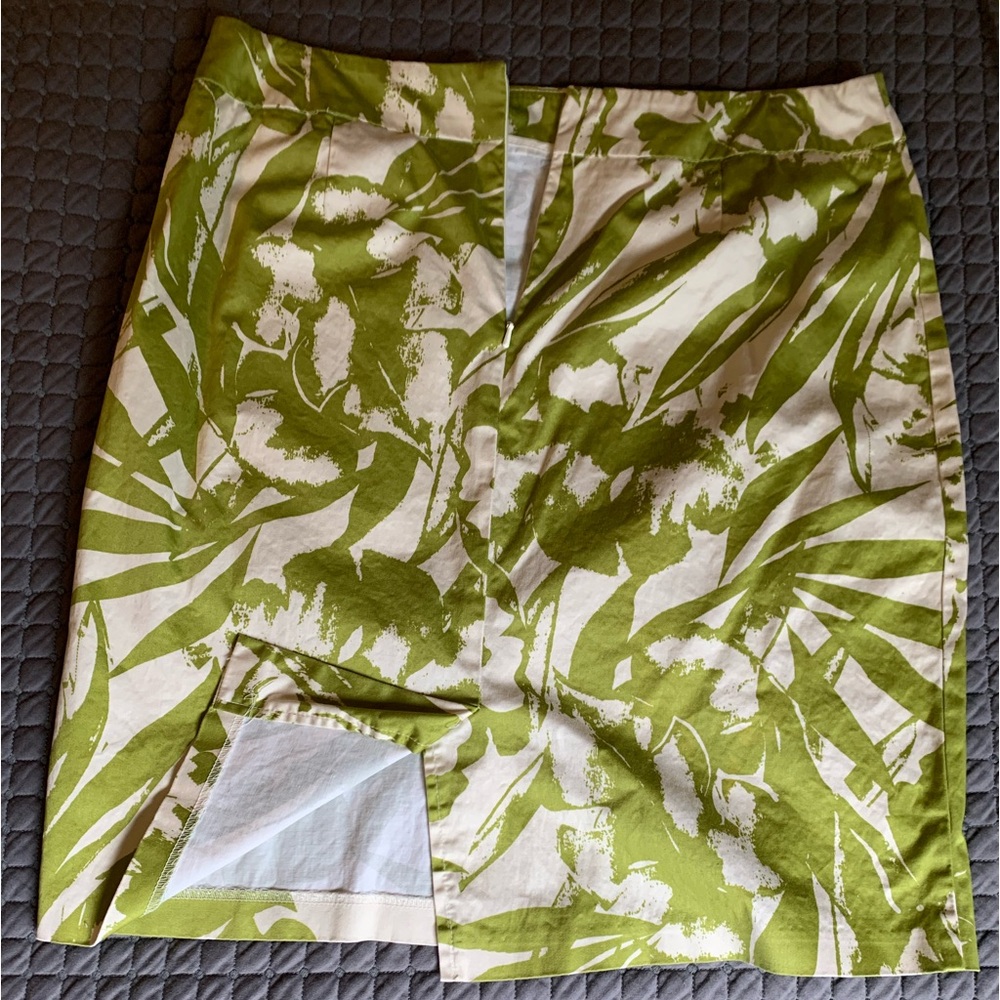 Mini skirt by New York and Company size 10
Summer travel